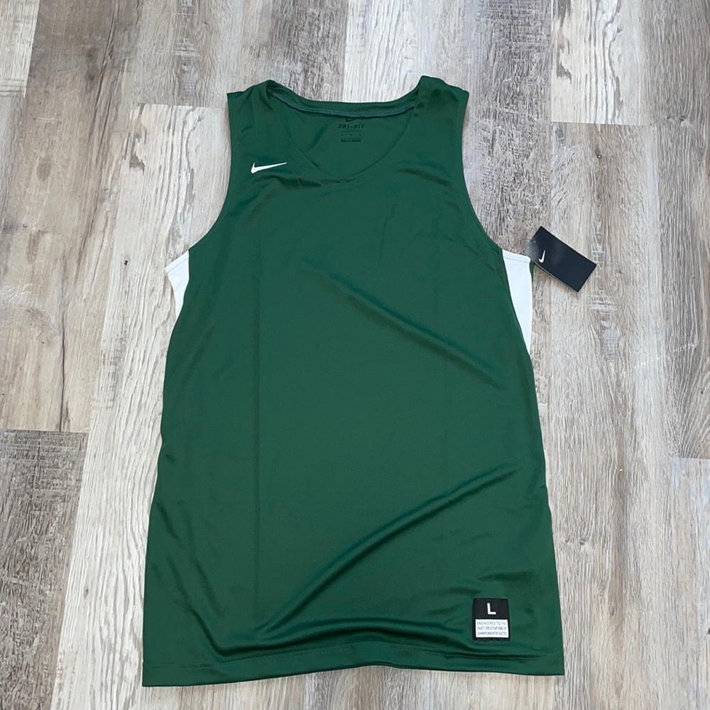 NIKE NWT Green Jerseys